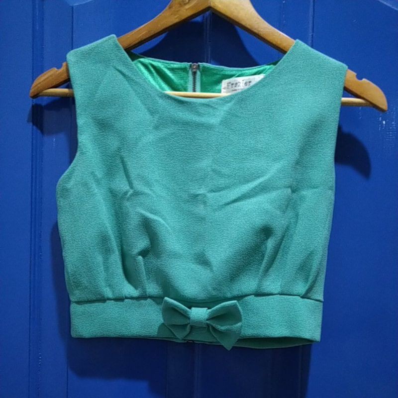 PRELOVED CROP TEE TOSCA