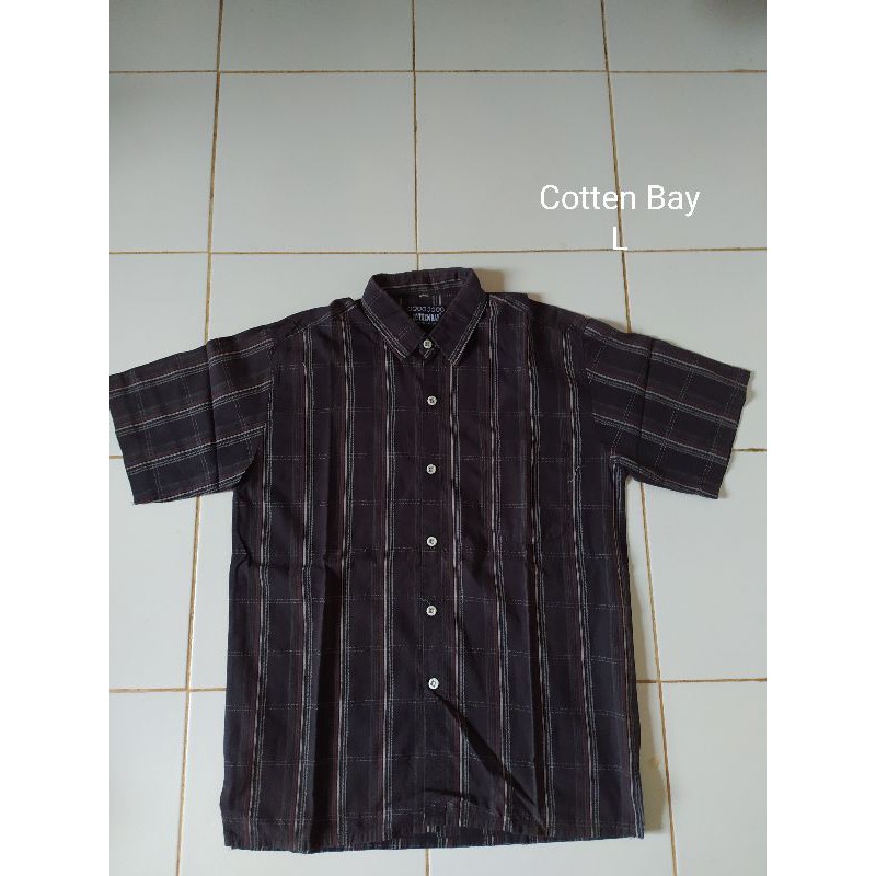 Kemeja "Cotten Bay"