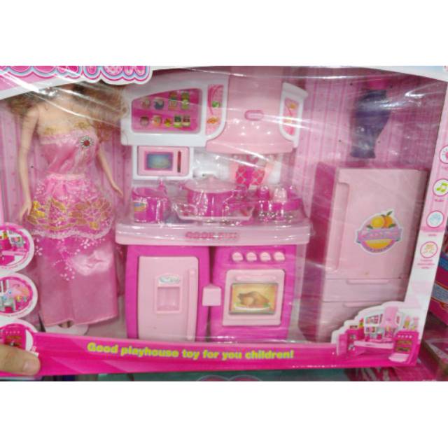 Kitchen barbie