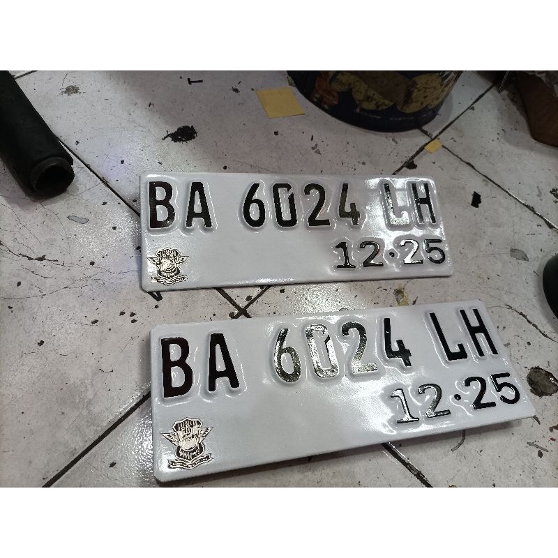 plat motor font baru