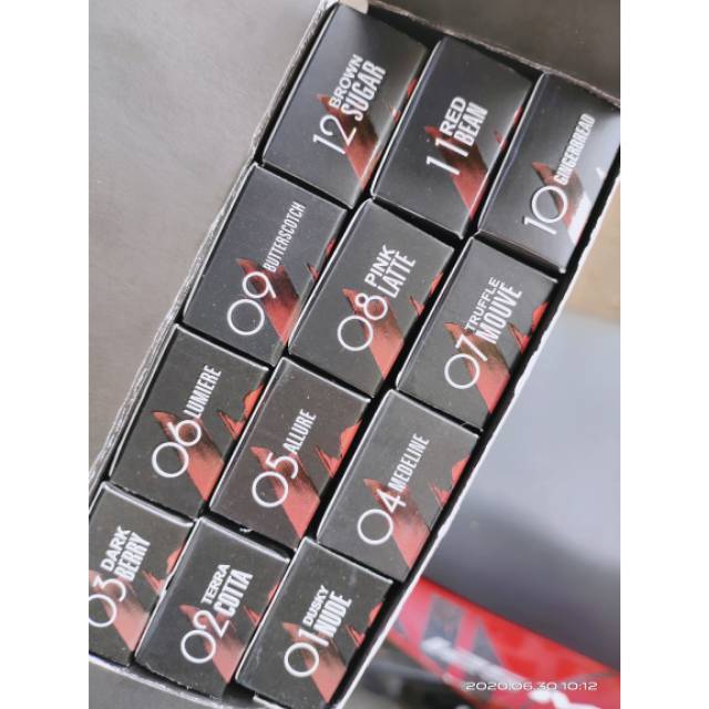 Implora lipstik