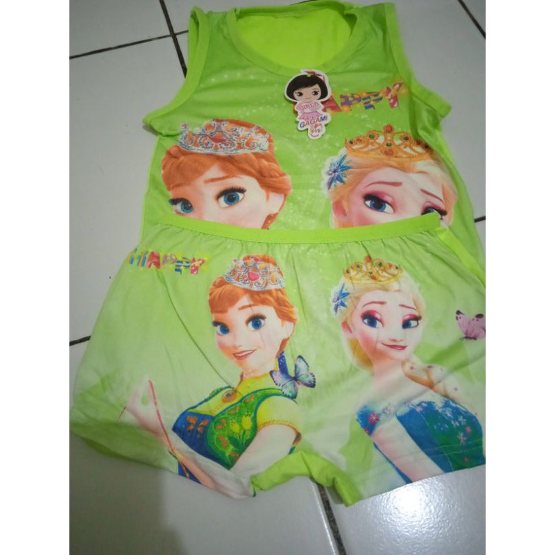 setelan singlet dan celana boxser