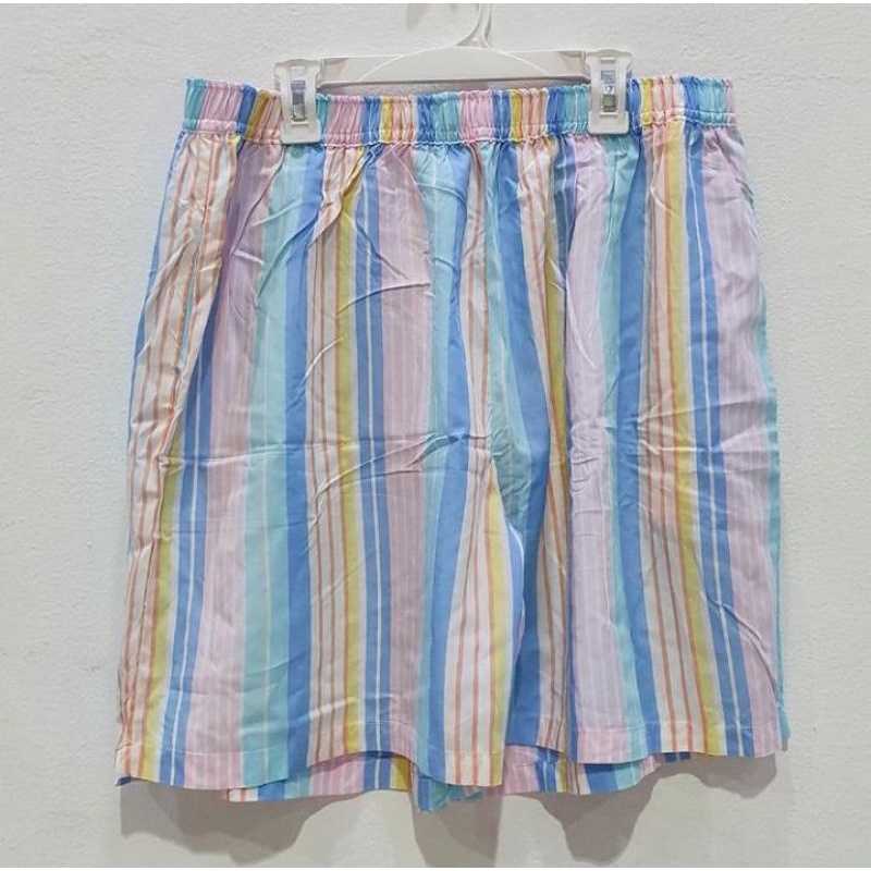 CELANA PENDEK REMAJA dan dewas/garis2