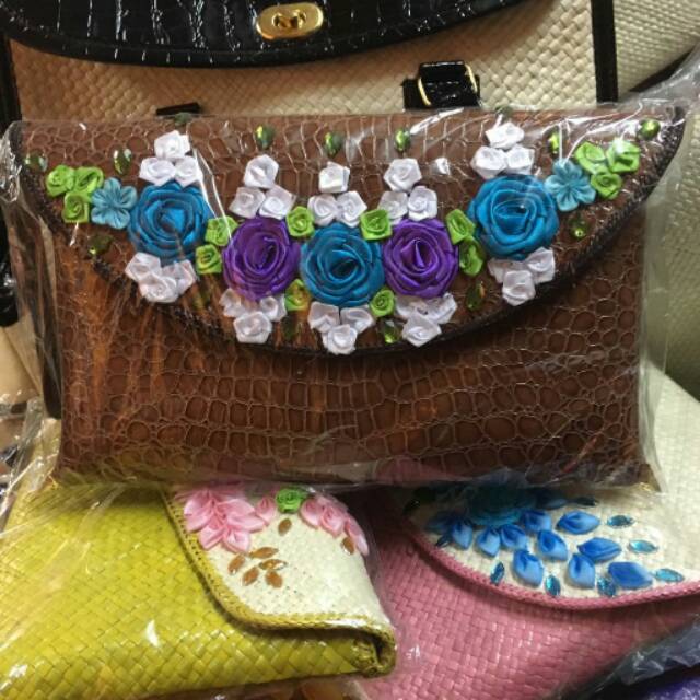 Dompet/clutch pesta crocho