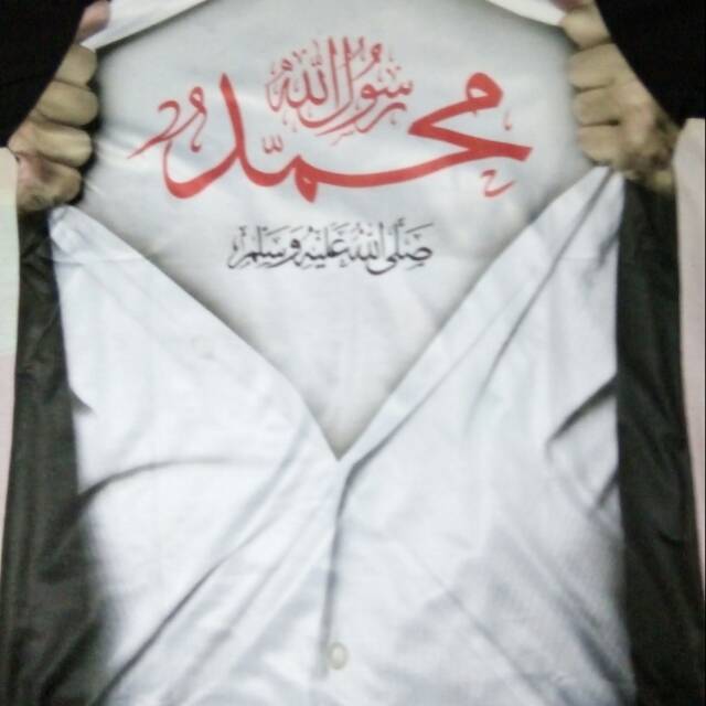Kaos 3D kaligrafi