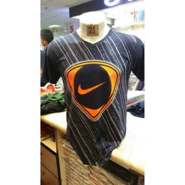 Kaos nike