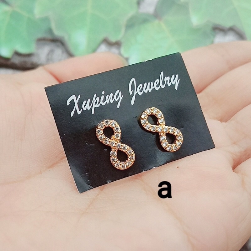 Anting xuping bentuk infinity manis