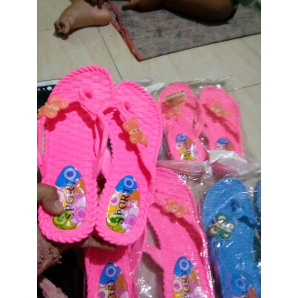 sandal cewek