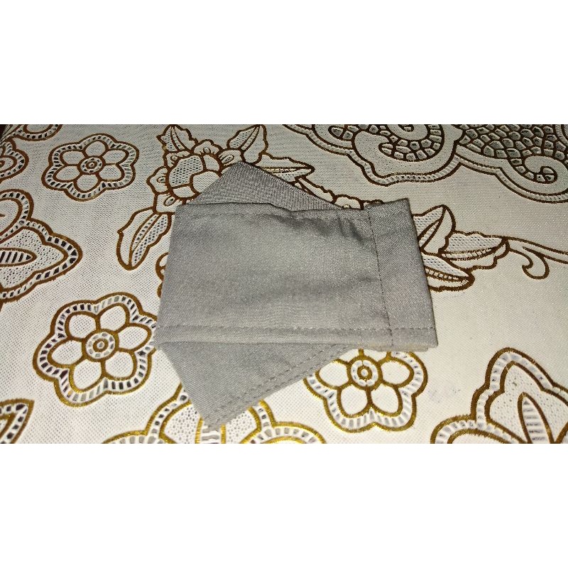 Masker 3D kain Abu