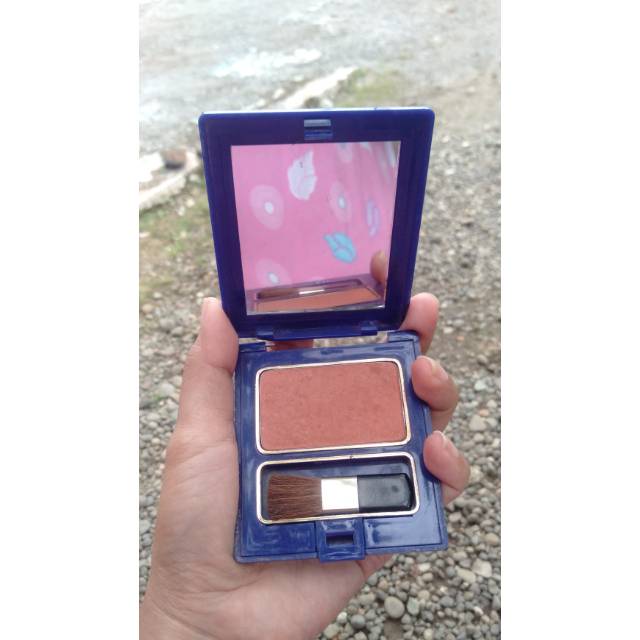 Blush On 08 // Gold Dopped Back