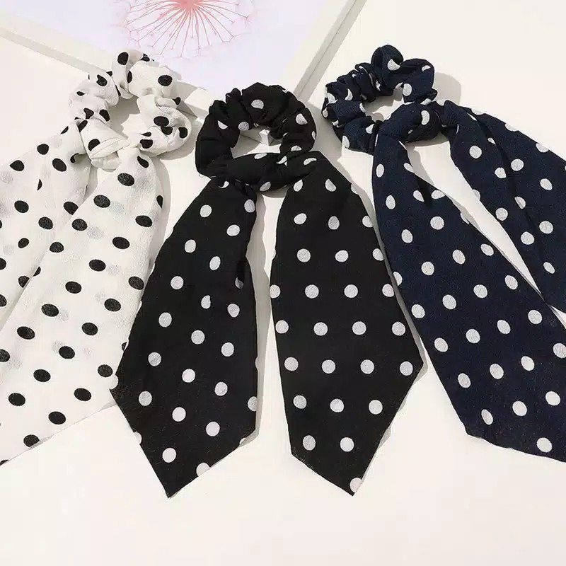 SCRUNCHIE PITA POLKA