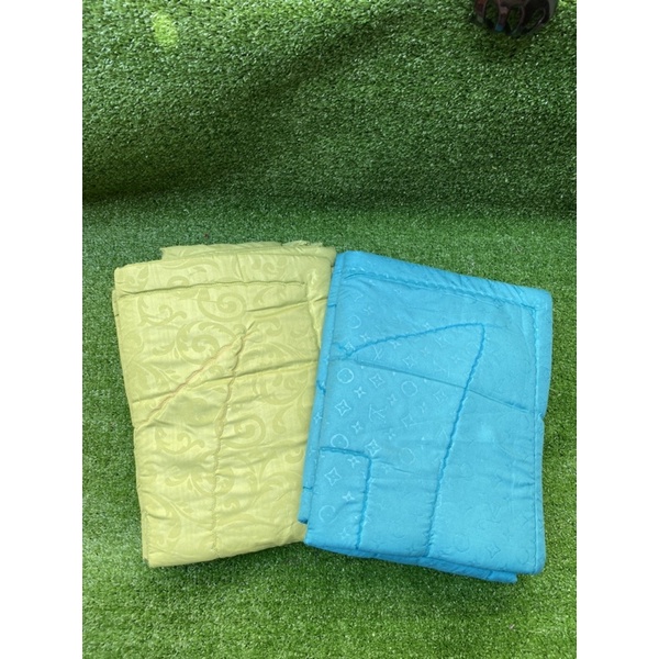SPREI KATUN EMBOS