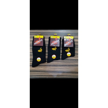 kaos kaki pramuka.....