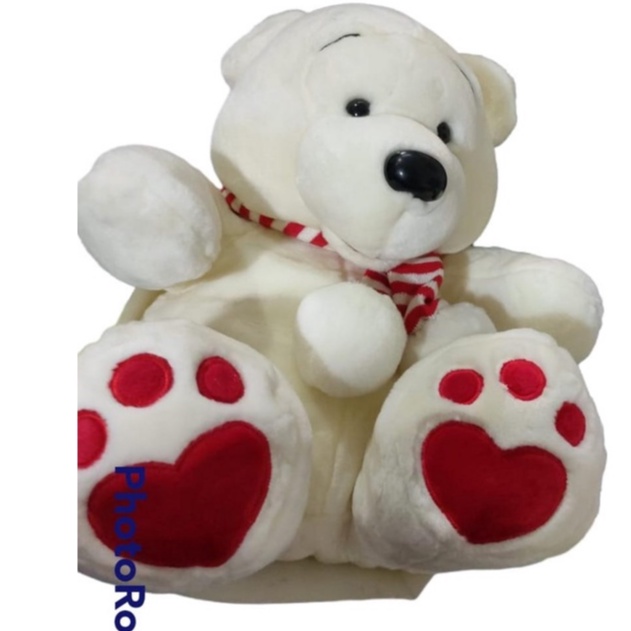 boneka beruang dan boneka mickey