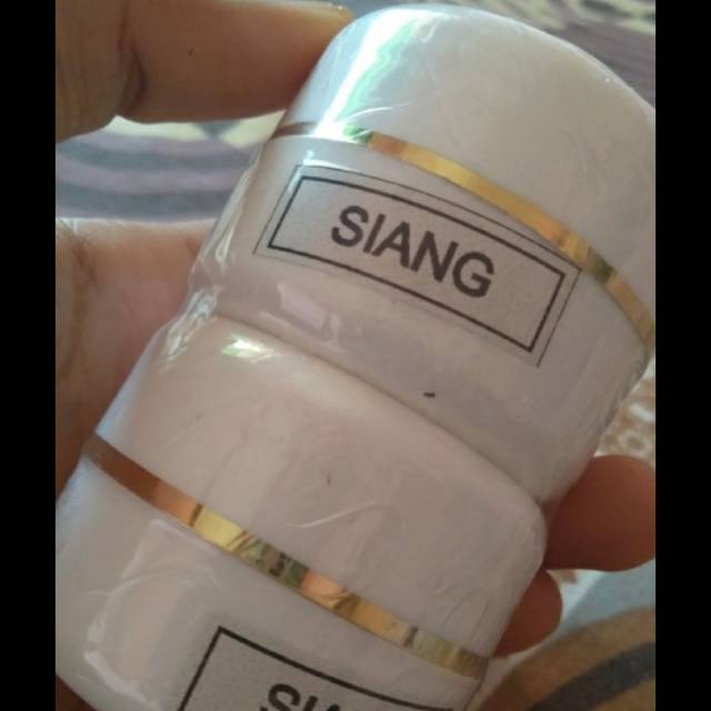 CREAM SIANG