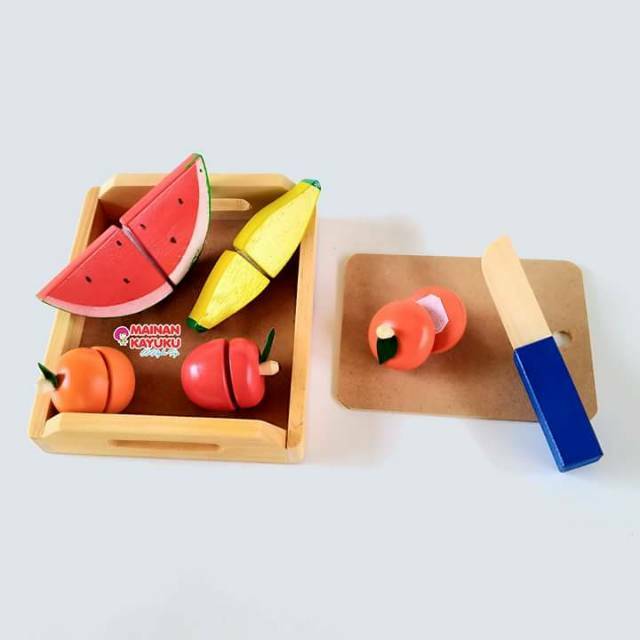 Mainan Buah Potong