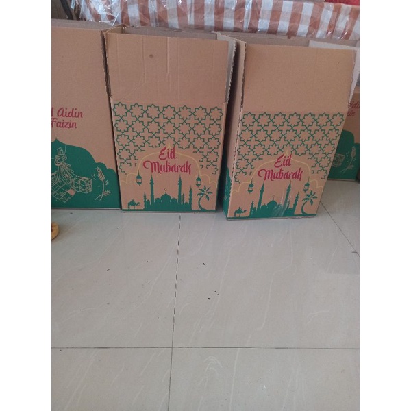 custum parcel lebaran
