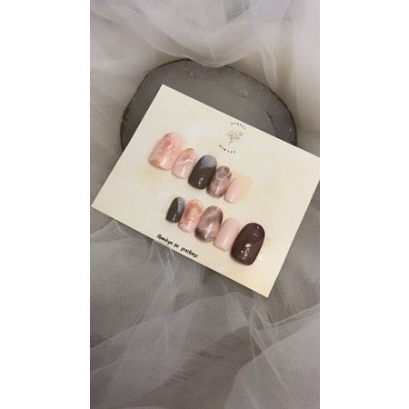 fake Nails vintage design