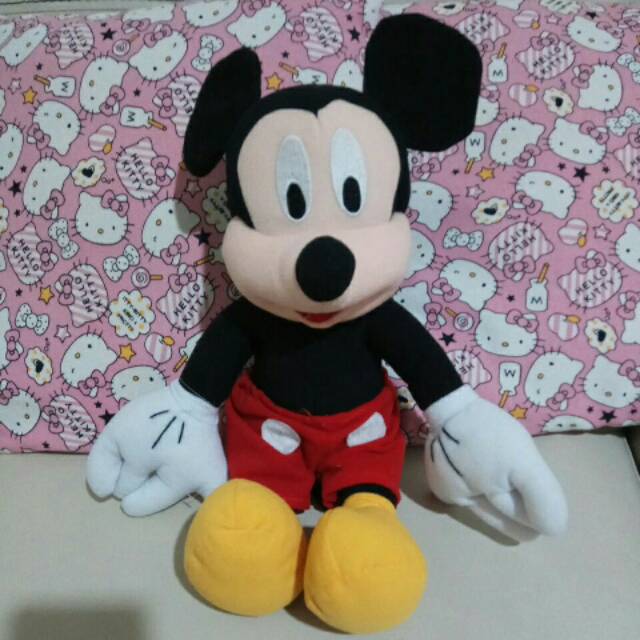 boneka mickey