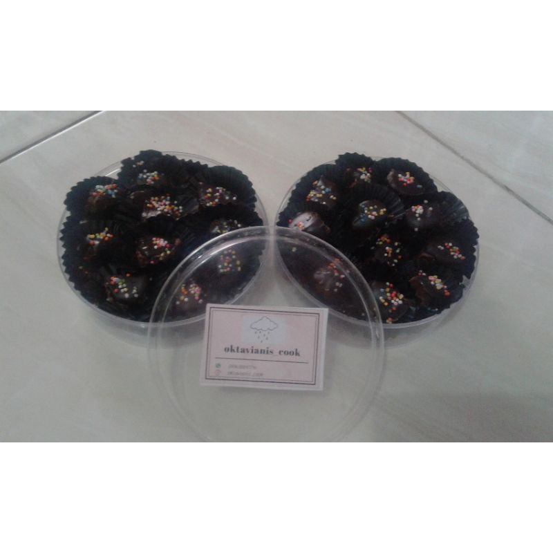Kue kering coklat
