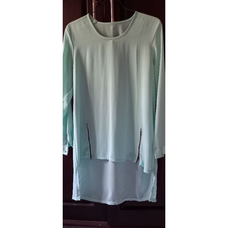 Preloved blouse no brand
