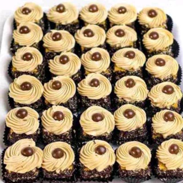 Mini Cake Angliss Bakehouse Medan