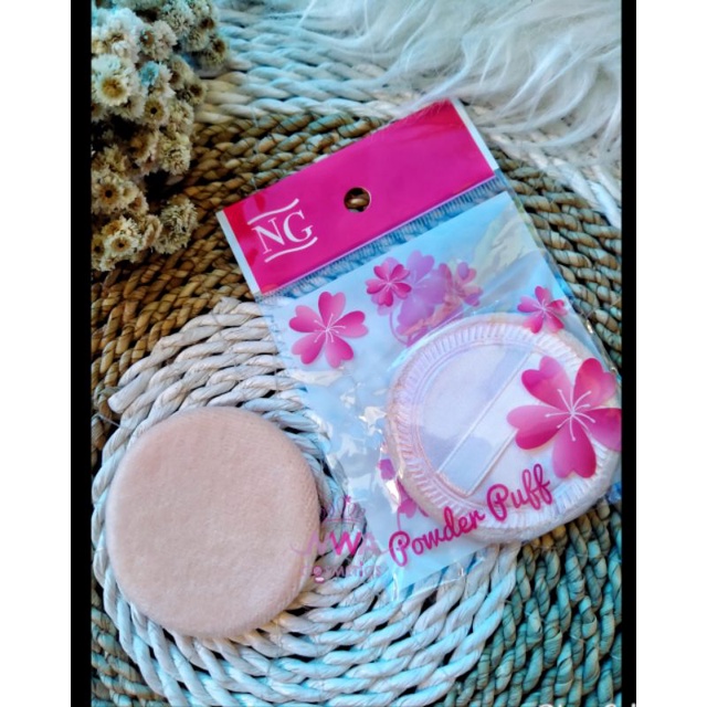Sponds bedak tabur