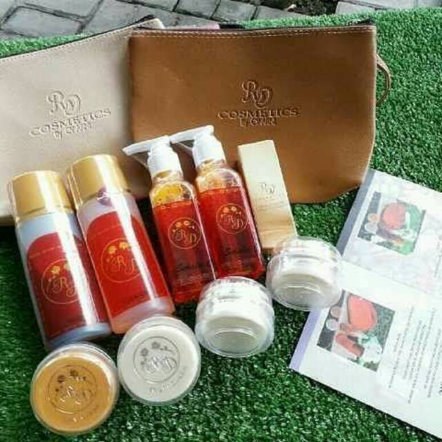 Cream Red premium