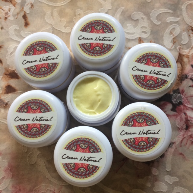 Cream natural