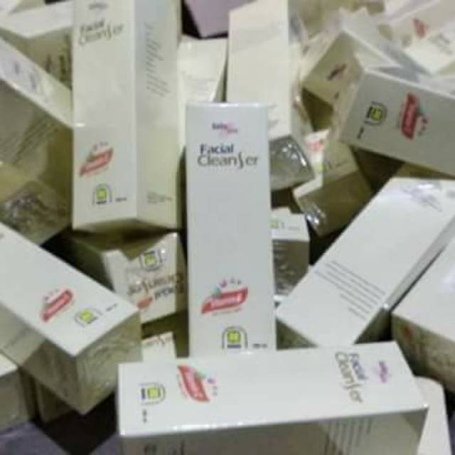 Collaskin facial cleanser