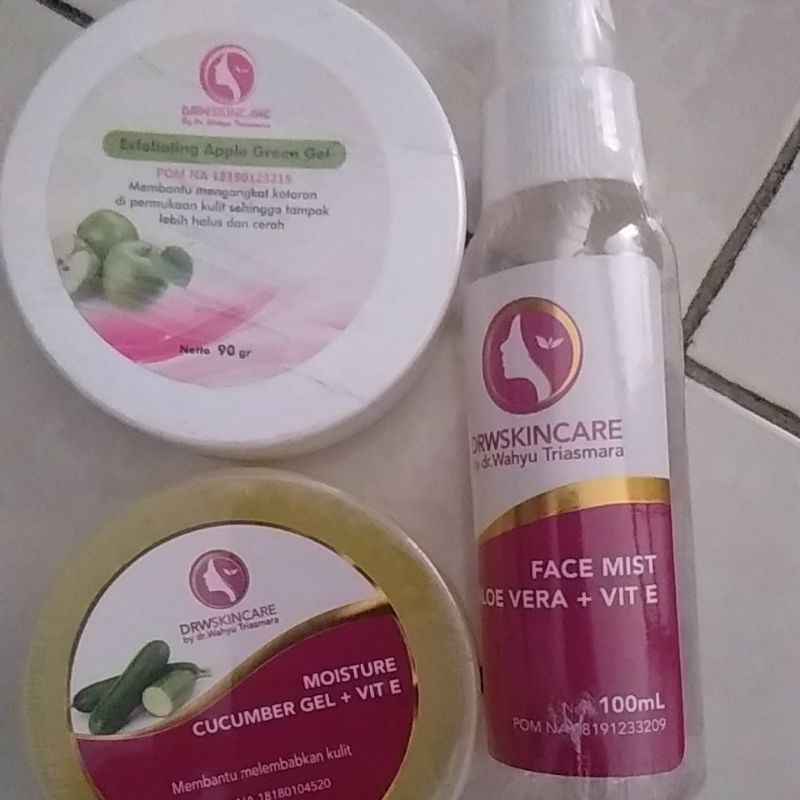 pilling/moist/facemist