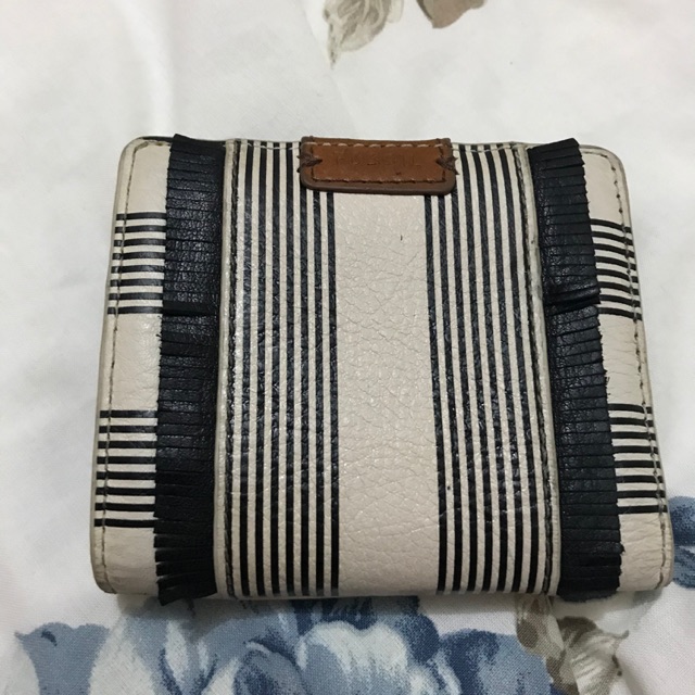 Dompet perempuan Fossil