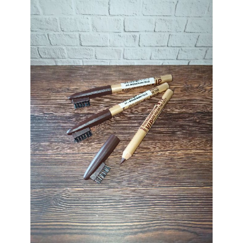 Eyeliner / Eyebrow VIP