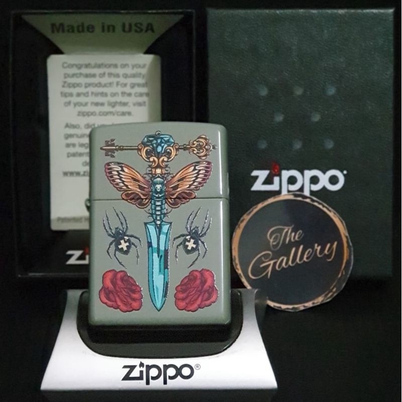 49860 ORIGINAL ZIPPO GOTHIC DAGGER DESIGN