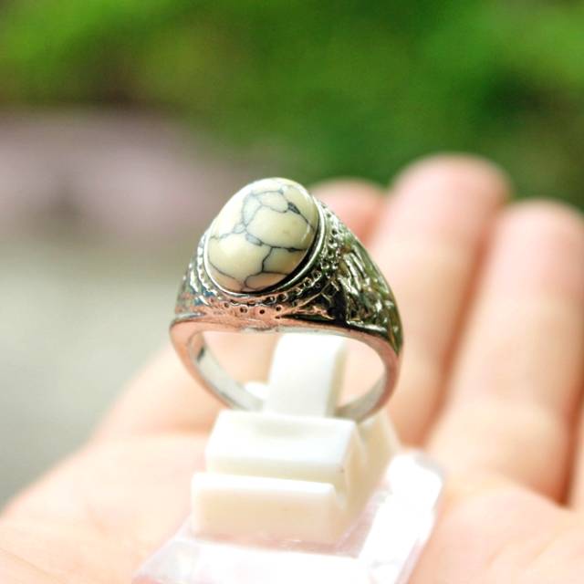White Chinese Turquoise Gemstone