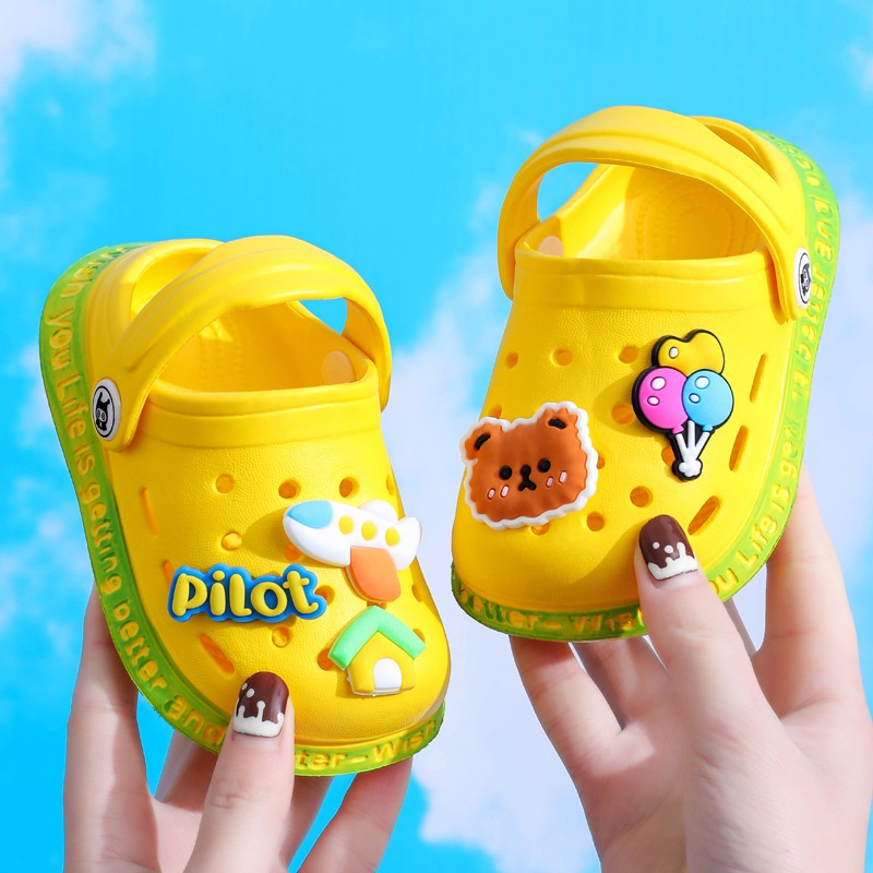 sandal baim anak