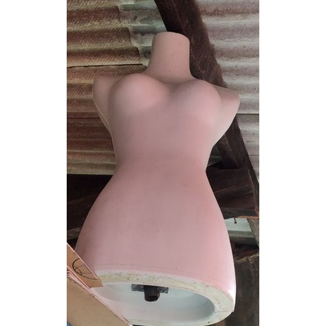 BONEKA PAJANG BAJU