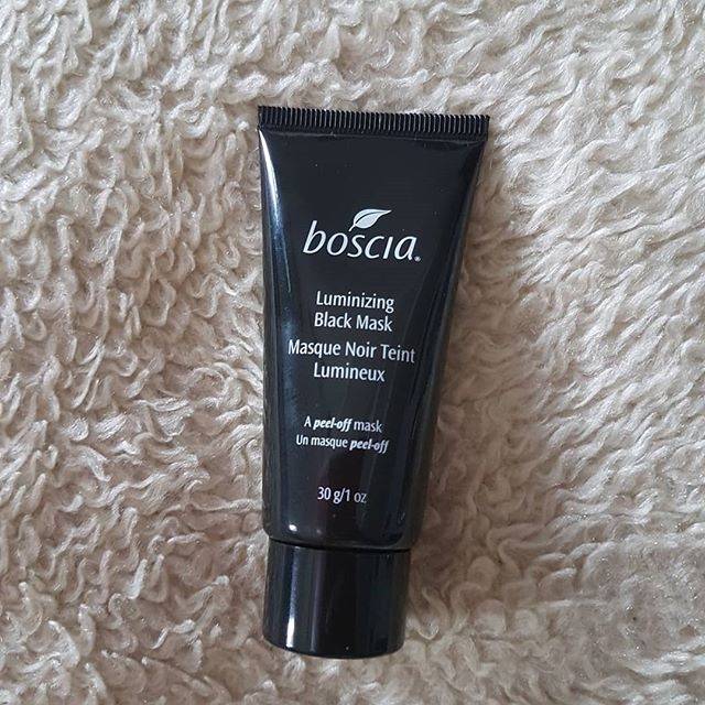 Boscia luminizing black mask