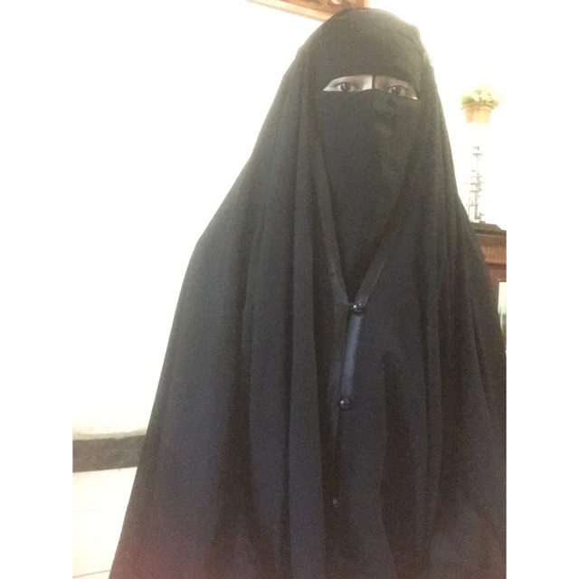 Outer niqab / jilbab hitam