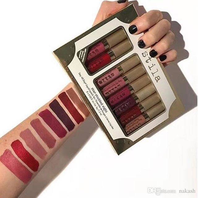 STILLA STAR STUDDED EIGHT MATTE LIQUID
