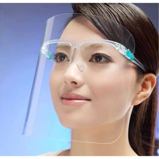 Faceshield model nagita viral