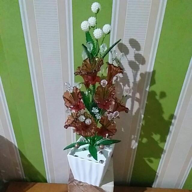 Bunga hias akrilik bunga lily