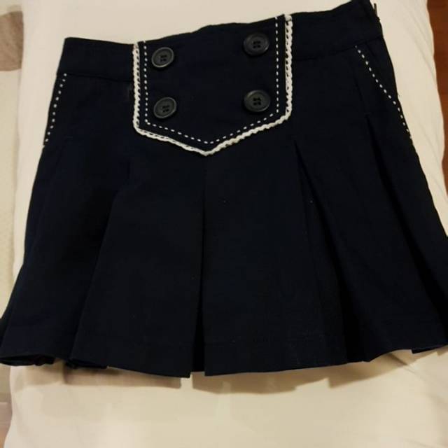 Rok Anak Perempuan