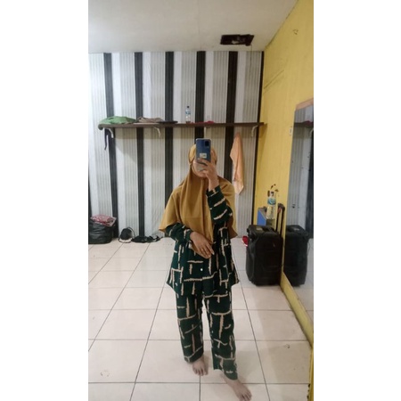 Set tye die