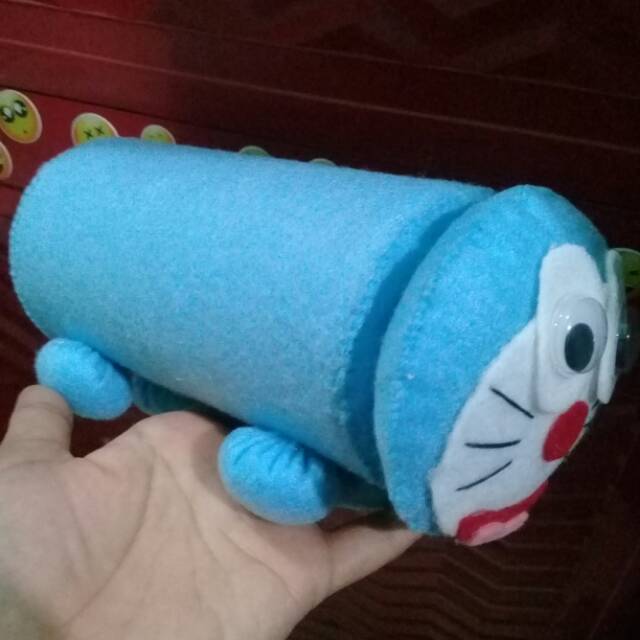 celengan doraemon bahan flanel
