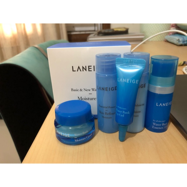 Laneige basic and new water bank moisture kit