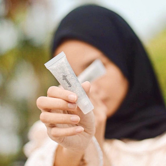 Pop up lip gloss