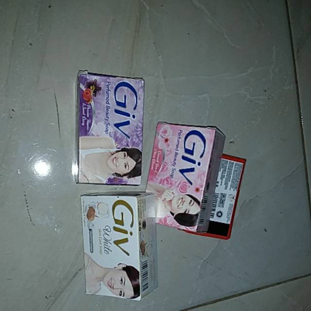Sabun batangan giv