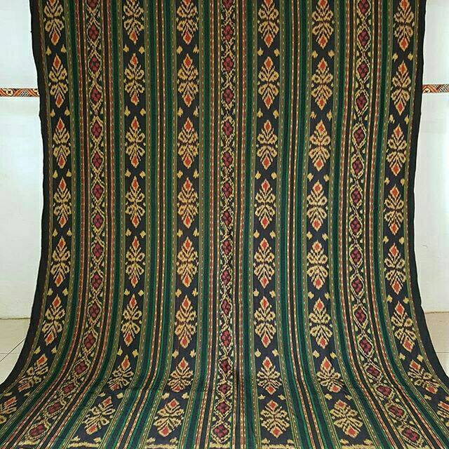 TENUN IKAT JEPARA