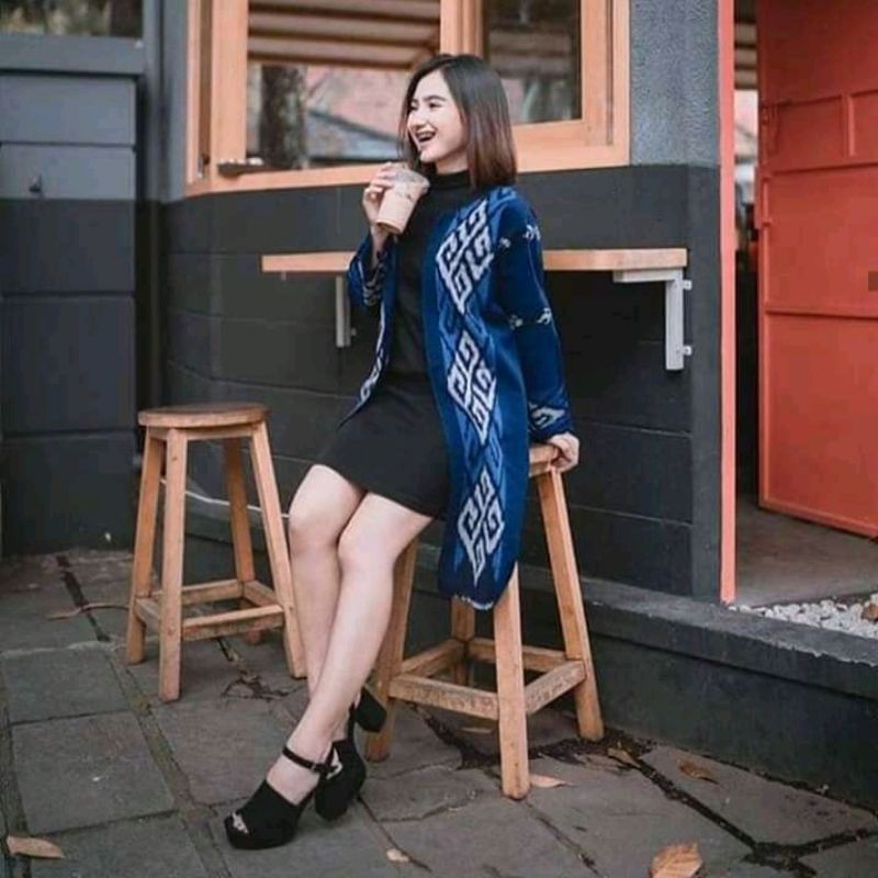Tenun wajik biru